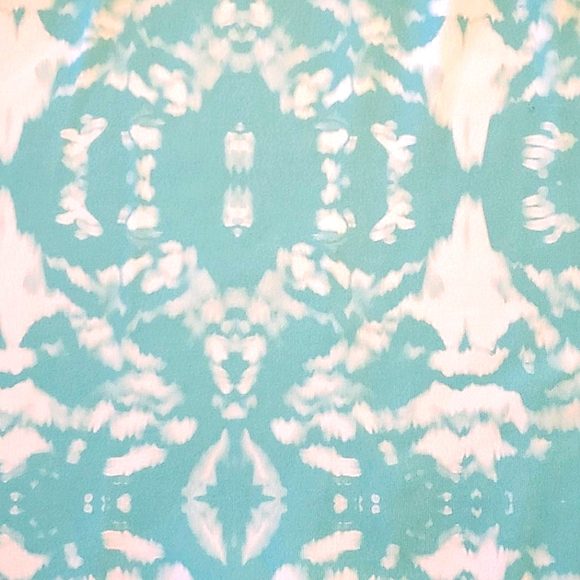 Fabletics Top - Picture 3 of 11